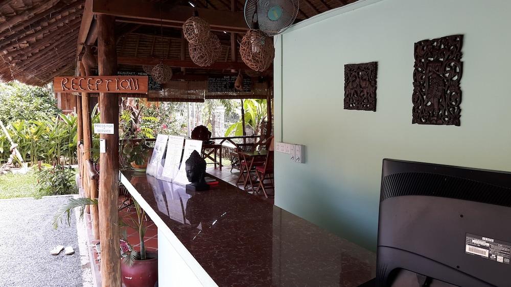 Bird Of Paradise Bungalows Kep Esterno foto