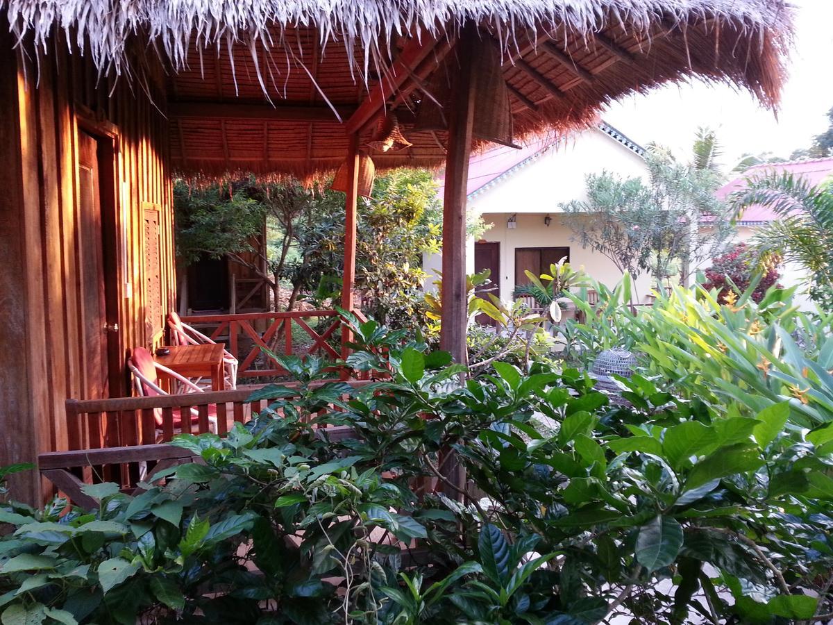Bird Of Paradise Bungalows Kep Esterno foto